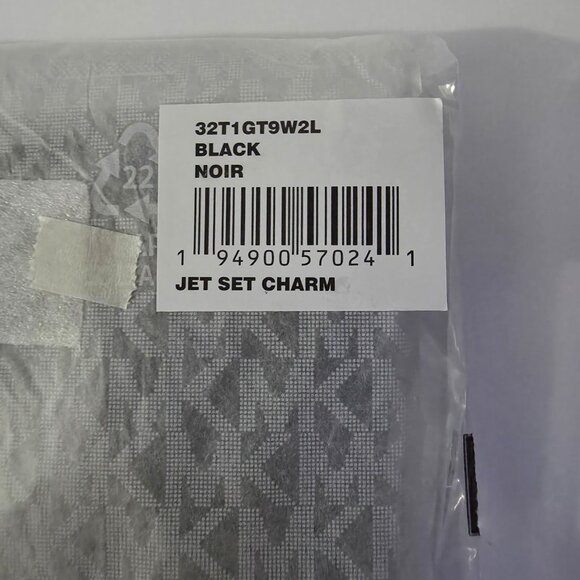 Michael Kors Womens Jet Set Charm Md Tz Wristlet - Picture 8 of 11